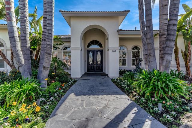 11315 Queensbury Drive, Bakersfield, CA 93312