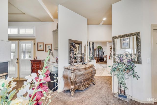 11315 Queensbury Drive, Bakersfield, CA 93312