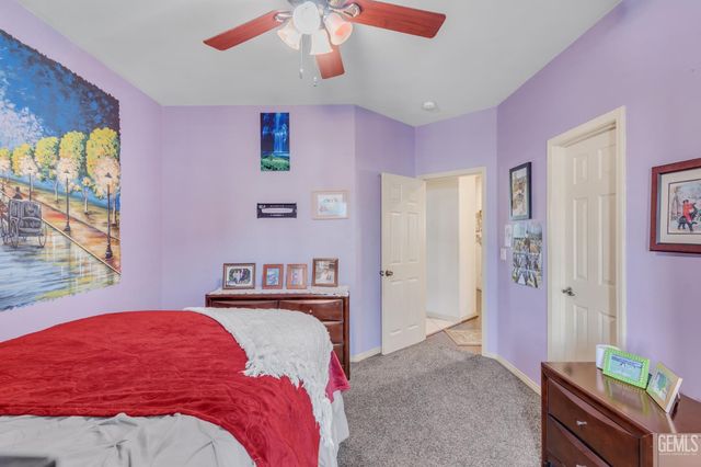 11315 Queensbury Drive, Bakersfield, CA 93312