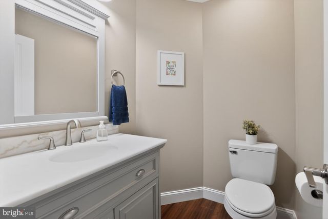 77 BALSAM LN, Bluemont, VA 20135