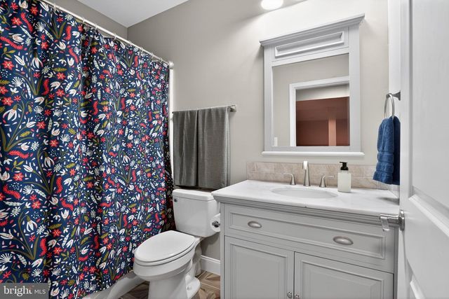 77 BALSAM LN, Bluemont, VA 20135