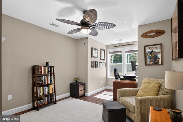 77 BALSAM LN, Bluemont, VA 20135