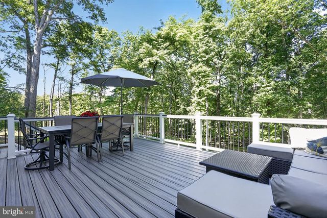 77 BALSAM LN, Bluemont, VA 20135