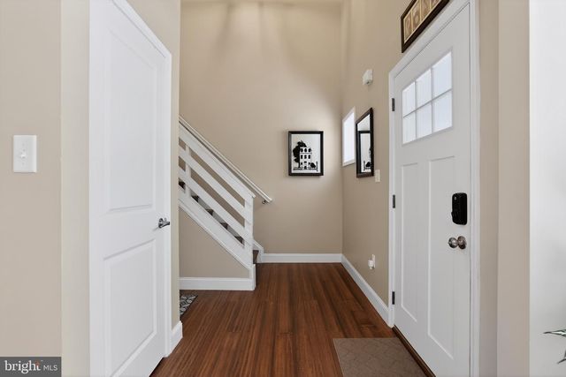 77 BALSAM LN, Bluemont, VA 20135