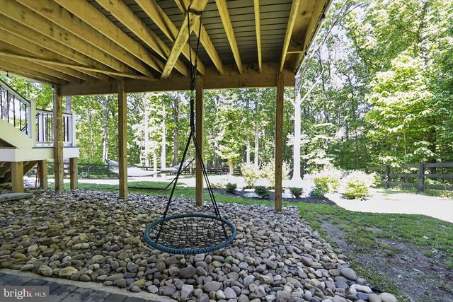 77 BALSAM LN, Bluemont, VA 20135