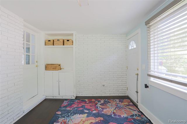 38598 Applewood Street, Clinton Township, MI 48036