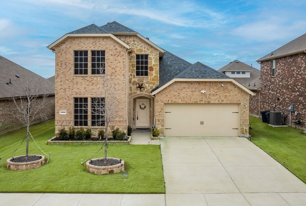1602 Harvest Glen Drive, Princeton, TX 75407