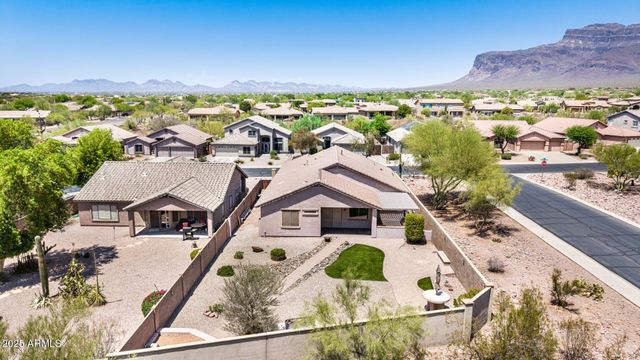 7235 E DESERT HONEYSUCKLE Drive, Gold Canyon, AZ 85118