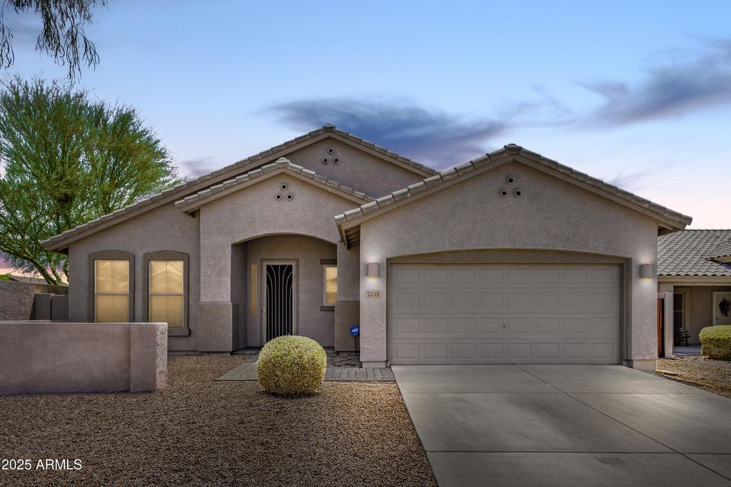 7235 E DESERT HONEYSUCKLE Drive, Gold Canyon, AZ 85118