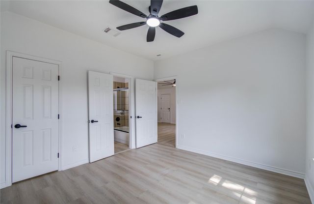 1909 Melbourne Street, Houston, TX 77026