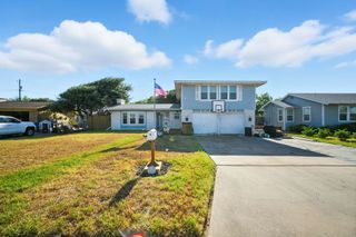 103 W Janin Circ, Portland, TX 78374