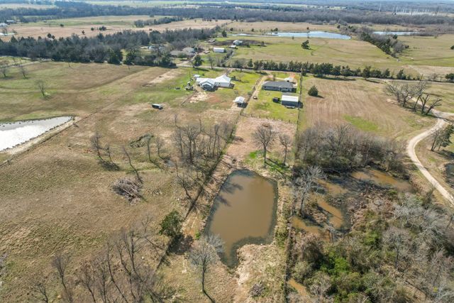 1960 County Road 1030, Mount Vernon, TX 75457