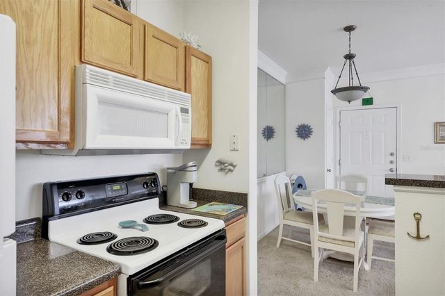 4802 51ST STREET W 924, Bradenton, FL 34210