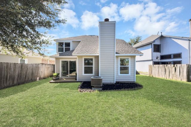 4450 Hidden Trace Court, Houston, TX 77066