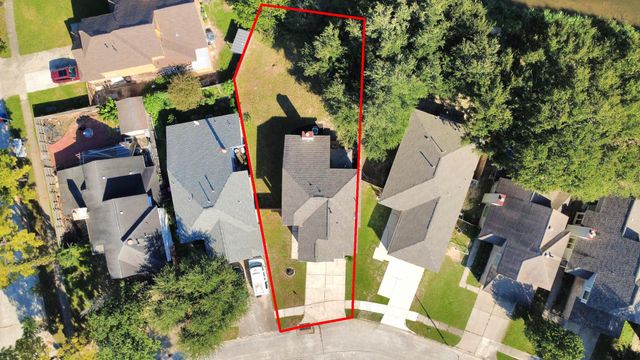 4450 Hidden Trace Court, Houston, TX 77066