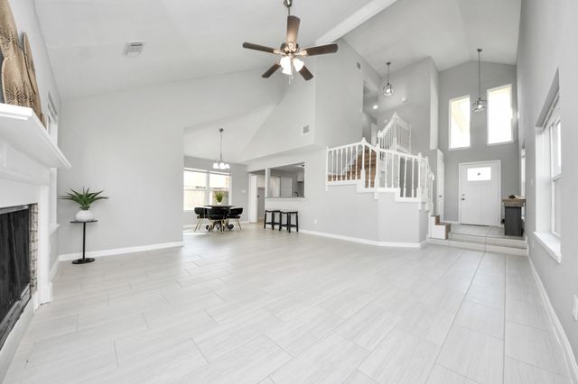 4450 Hidden Trace Court, Houston, TX 77066