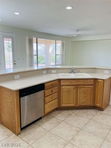 5120 Vincitor Street, Las Vegas, NV 89135