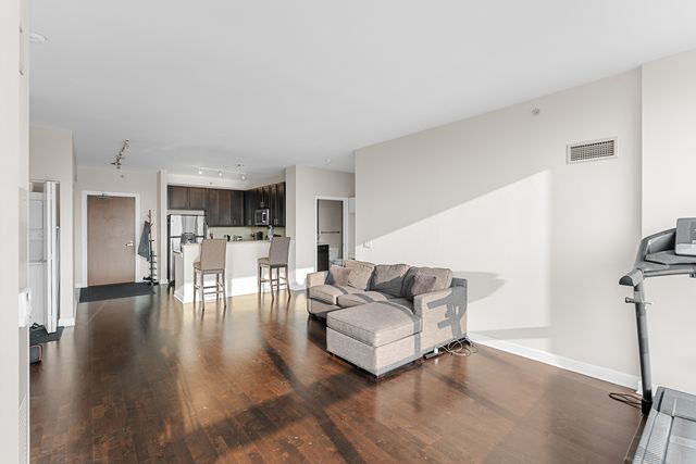 1901 S Calumet Avenue 1312, Chicago, IL 60616