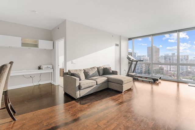1901 S Calumet Avenue 1312, Chicago, IL 60616