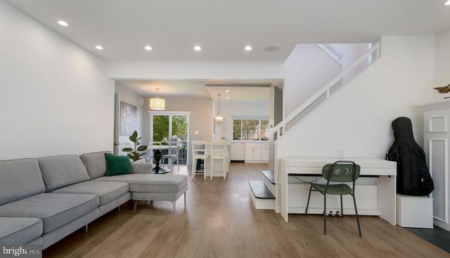 2308 3RD, Upper Chichester, PA 19061