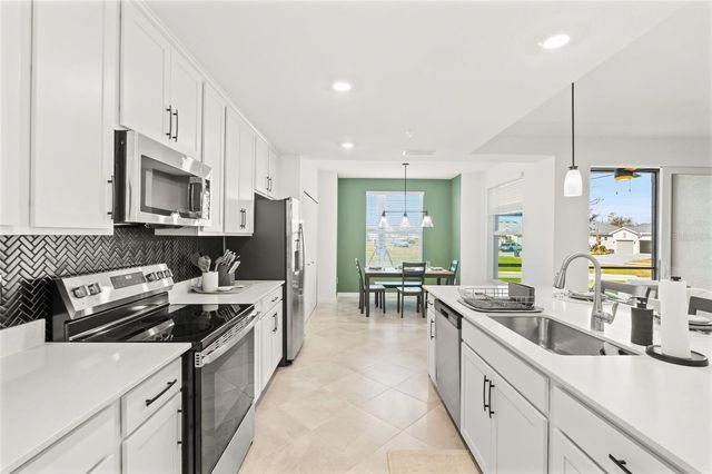 19015 SCALLOP LOOP 106, Lakewood Ranch, FL 34211