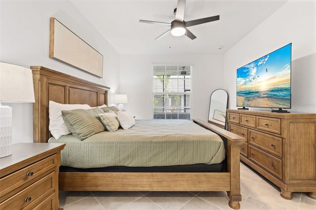 19015 SCALLOP LOOP 106, Lakewood Ranch, FL 34211