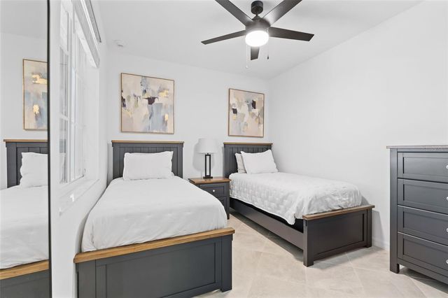 19015 SCALLOP LOOP 106, Lakewood Ranch, FL 34211