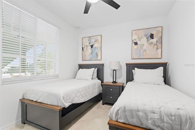 19015 SCALLOP LOOP 106, Lakewood Ranch, FL 34211