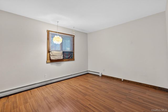 9 Kings Point Lane, Washingtonville, NY 10992