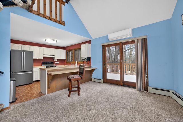 9 Kings Point Lane, Washingtonville, NY 10992