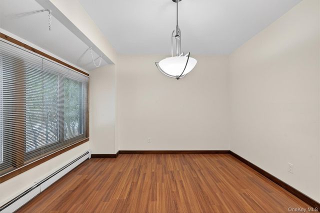 9 Kings Point Lane, Washingtonville, NY 10992