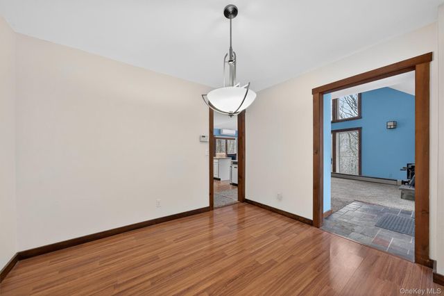 9 Kings Point Lane, Washingtonville, NY 10992