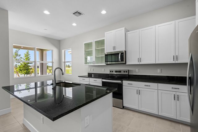 14200 Lacebark Lane, Westlake, FL 33470