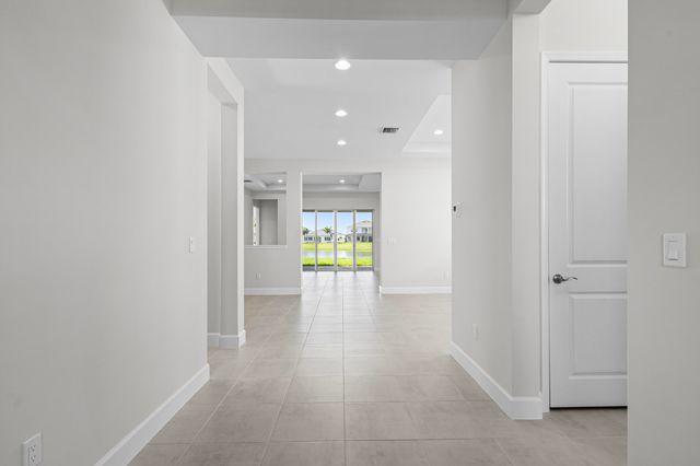 14200 Lacebark Lane, Westlake, FL 33470