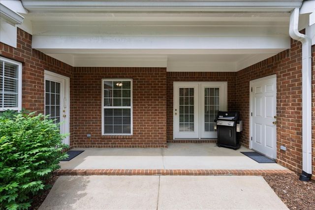 640 Springlake Dr, Franklin, TN 37064
