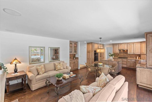 2814 Sombrosa, Carlsbad, CA 92009