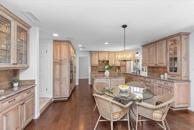 2814 Sombrosa, Carlsbad, CA 92009
