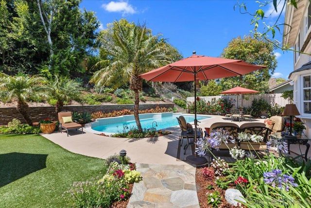 2814 Sombrosa, Carlsbad, CA 92009