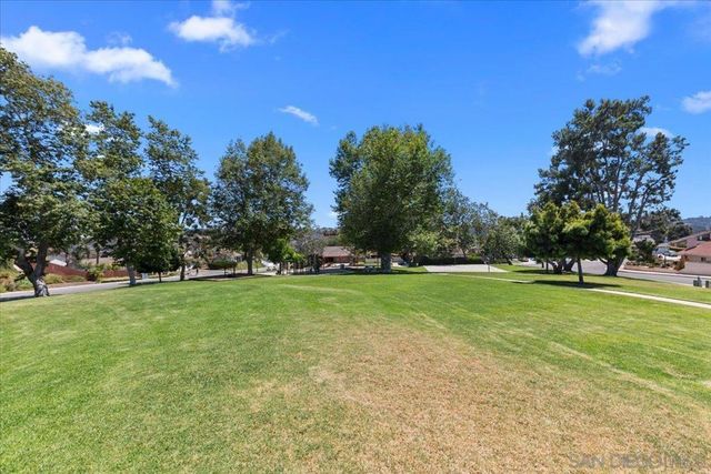 2814 Sombrosa, Carlsbad, CA 92009