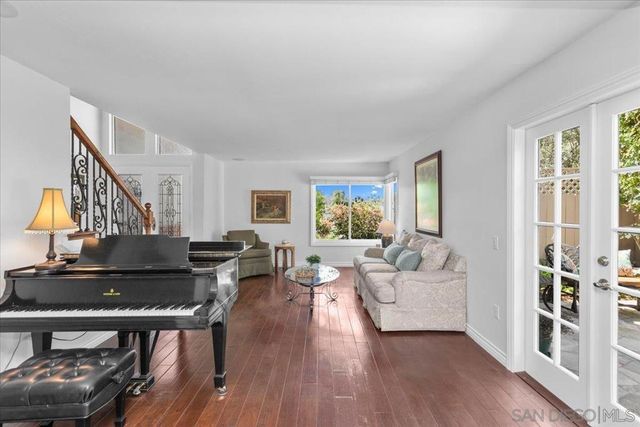 2814 Sombrosa, Carlsbad, CA 92009