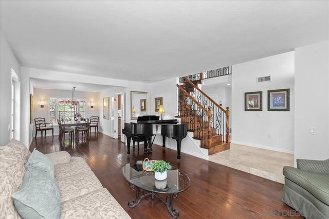 2814 Sombrosa, Carlsbad, CA 92009