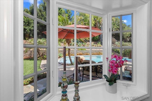 2814 Sombrosa, Carlsbad, CA 92009