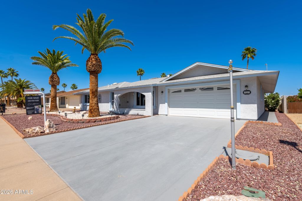 Image 3 of property listing at 18003 N 129TH Avenue, Sun City West, AZ 85375
