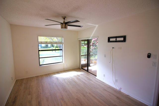 416 Buttonwood Place, Boca Raton, FL 33431