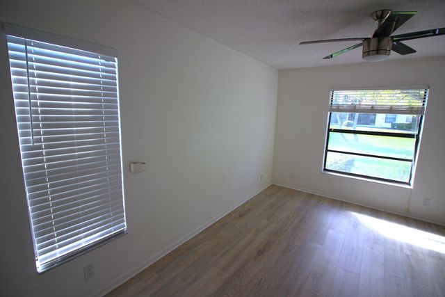 416 Buttonwood Place, Boca Raton, FL 33431