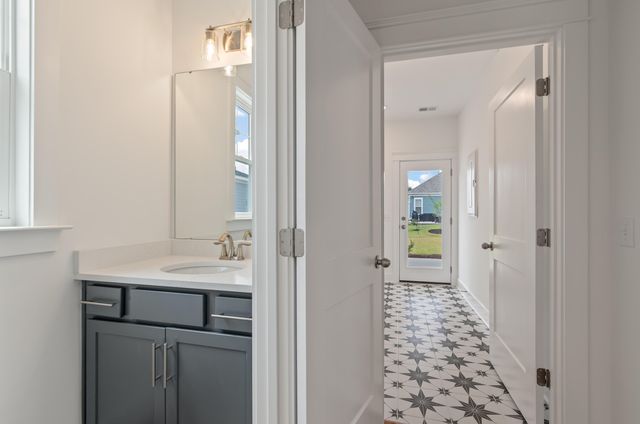 367 Pascalis Place 2003, Aiken, SC 29803