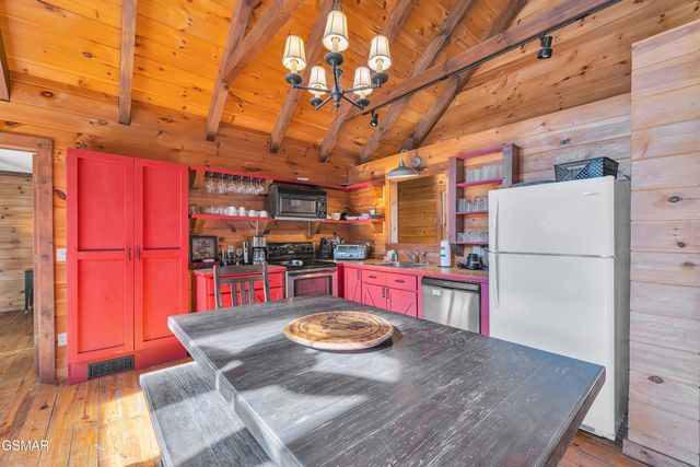 3456 Obes Way, Sevierville, TN 37876