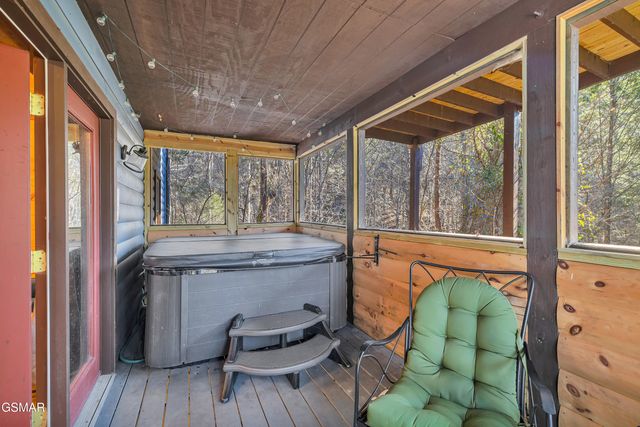 3456 Obes Way, Sevierville, TN 37876