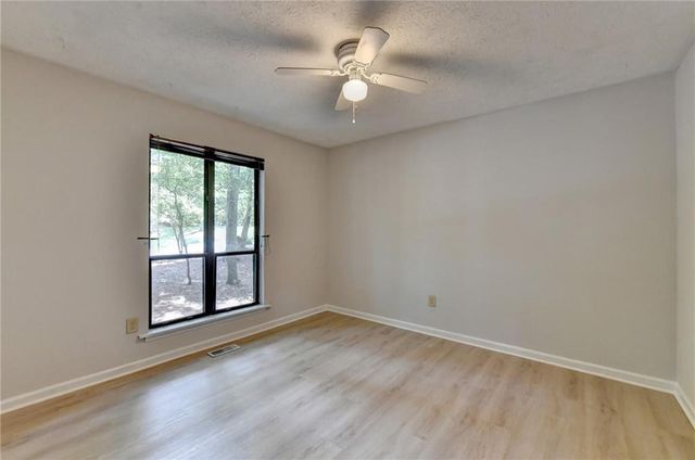 5100 Forest Mist Drive SE, Smyrna, GA 30082
