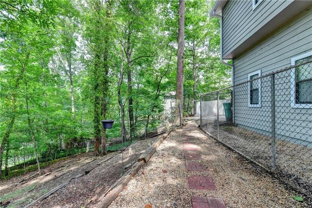 5100 Forest Mist Drive SE, Smyrna, GA 30082
